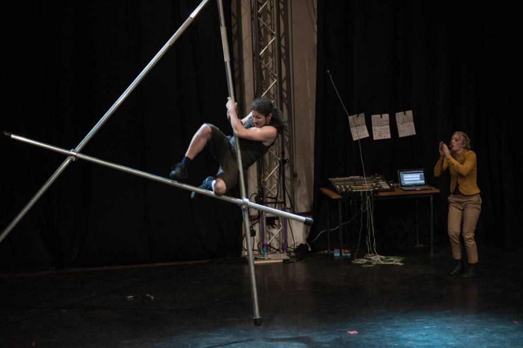 Push Me, Pull You! – Apocalyptic Circus - Festival Mirabilia 2013 - ph Andrea Macchia