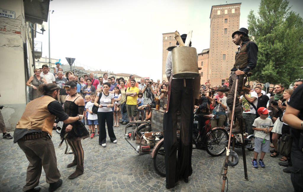 Voyages Extraordinaires - Steampunk Parade - Festival Mirabilia 2014 - ph Raica Quilici