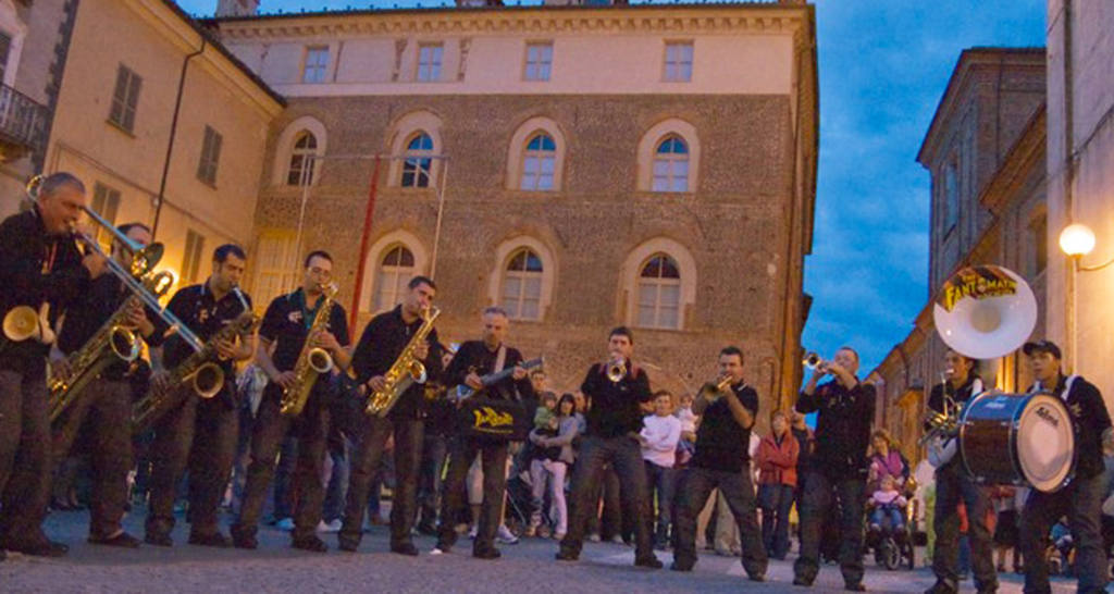 Fantomatik Orchestra - FantomatiKamusiKa - Festival Mirabilia 2008