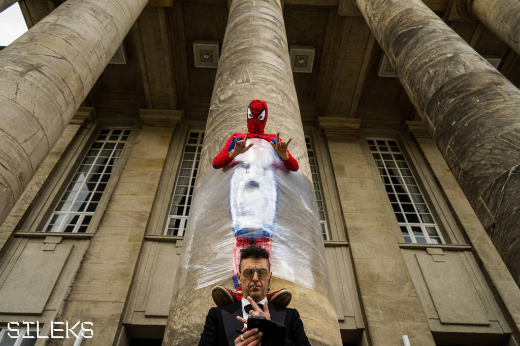 Tony Clifton Circus - Spiderman is back in Town - Festival Mirabilia 2017