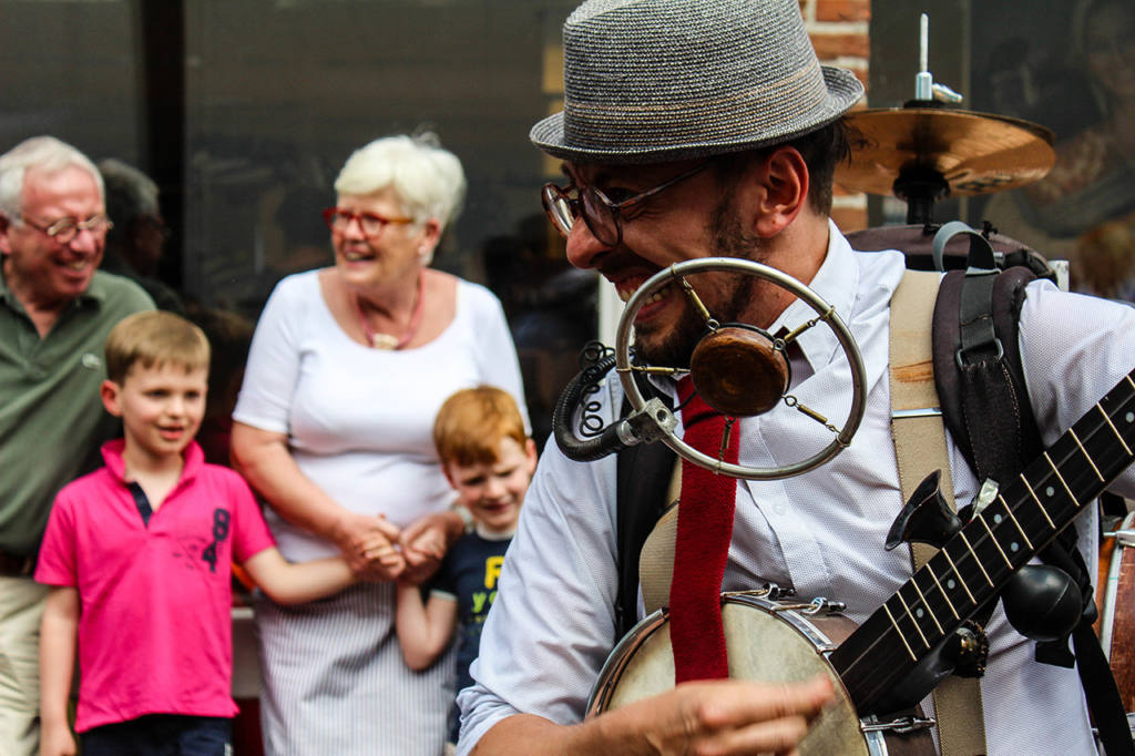 GALIRO’S ECCENTRIC ONE MAN BAND - Poom-Cha - Festival Mirabilia 2018 - ph Youngin Kim